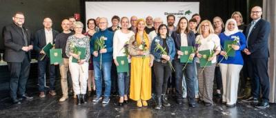 Die ausgezeichneten Menschen auf der Bühne